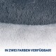 Flauschige Haustierdecke in Grau und Weiß, mit dem Text "IN ZWEI FARBEN VERFÜGBAR!" der auf zwei verfügbare Farboptionen hinweist.