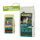 Hundefutterverpackung mit "Real Nature Wilderness Adult Dark Fiord" mit Bildern eines Wolfes und Lachs, das 70% Fleischgehalt hervorhebt.