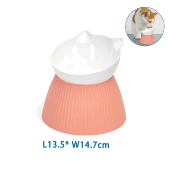 Katzengestaltiger Futternapf für Haustiere mit einer weißen Keramikoberfläche und einem rosa gerippten Boden, Maße L13,5*B14,7cm, mit einem Katzenbild.
