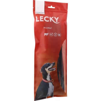 Piccoli Beef 30cm 200 g Rote Verpackung von Lecky Piccoli Rindfleisch-Hundeleckerlis mit einem glücklichen Hund mit Halsband, der 100% natürliche Zutaten hervorhebt.
