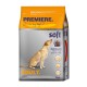 Hundefutterbeutel mit der Aufschrift "Premiere Soft Adult", mit einem gelben Deckel, einer Illustration eines braunen Hundes und Nährwertangaben, einschließlich "68% Fleisch."