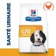 Sac de nourriture pour chiens Hill's Prescription Diet c/d Multicare avec un chien noir et blanc souriant, avec le texte "Santé Urinaire" sur le côté.
