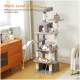 Mehrstöckiger Kratzbaum mit spielenden Katzen illustriert, der einfaches Klettern für alle Altersgruppen zeigt; der Text hebt 'Mehrstöckiges Design' hervor.