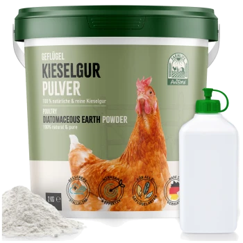 Behälter mit Geflügel-Diatomeenerde-Pulver (2 kg) mit einem Hühnerbild, beschriftet mit "100% natürlich & rein", neben einer weißen Flasche.