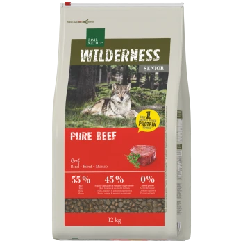 Sac Real Nature WILDERNESS Senior Pure Beef 12 kg — image de loup, photo de bœuf cru, 55 % bœuf / 45 % fruits et légumes / 0 % céréales.