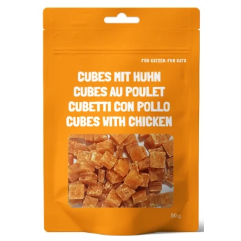 Orangene Haustiersnack-Tüte mit der Aufschrift „Würfel mit Huhn“ in mehreren Sprachen, zeigt kleine Hühnergeschmack-Würfel, 50g.