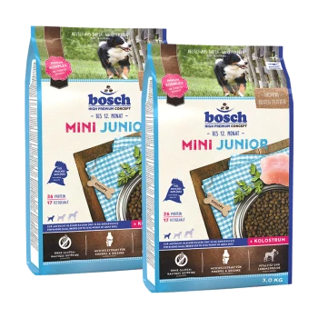 Bosch Mini Junior Hundefutterverpackung, mit zwei Tüten in blau-weißer Gestaltung, die "26% Protein" und "17% Fett" hervorhebt.