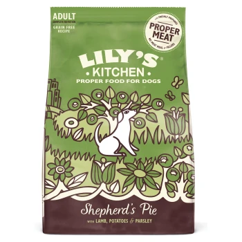 Tüte mit Lily's Kitchen Adult Grain Free Hundefutter, die Shepherd's Pie mit Lamm, Kartoffeln und Petersilie zeigt, umgeben von floralen Illustrationen.
