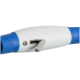 Nahaufnahme eines blau-weißen Haustierpflegewerkzeugs mit einem USB-Ladeanschluss und einem Schutzdeckel, beschriftet mit 'USB 5V.'