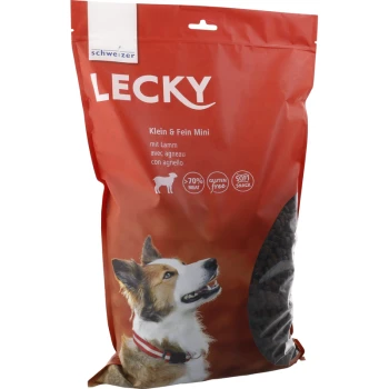 Rote Tüte mit Lecky-Hundeleckerlis, die einen Corgi auf der Vorderseite zeigt, beschriftet mit 'Klein & Fein Mini' und Icons für '70% Fleisch', 'glutenfrei' und 'weicher Snack'.
