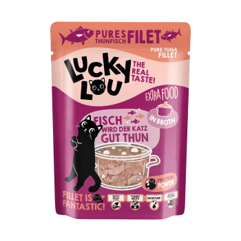 Tüte mit Lucky Lou reinem Thunfischfilet Katzenfutter, mit einer Grafik einer schwarzen Katze, mit Text, der "Der echte Geschmack!" und "Proteinpower." hervorhebt.