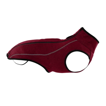 Eine kastanienbraune Hundeweste mit einem eleganten Design, mit reflektierenden Nähten und Öffnungen für die Beine des Hundes.