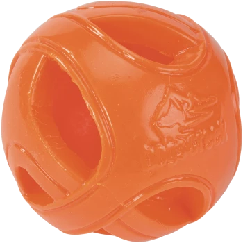 Balle-jouet orange en caoutchouc pour chien avec plusieurs trous et un logo/texte en relief.
