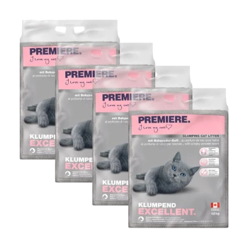 Vier Säcke PREMIERE Klumpen Katzenstreu, mit einer grauen Katze auf der Verpackung, mit einem Babypuderduft und einem Gewicht von 12 kg.