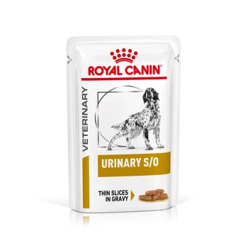 Pochette de nourriture pour chien Royal Canin Veterinary Urinary S/O avec une illustration de chien, étiquetée 'Tranches fines dans une sauce.'