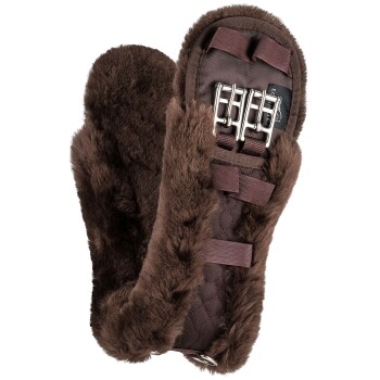 Braunes Haustiergeschirr mit weichem Kunstfellfutter, ausgestattet mit verstellbaren Riemen und Metall-Schnallen für sicheren Halt.