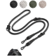 Eine geflochtene schwarze Hundeleine mit zwei Clips neben Farbmuster in Schwarz, Grau, Grün und Beige, mit einem teilweise sichtbaren Hundegesicht.