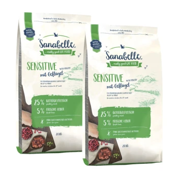 Zwei Säcke Sanabelle Sensitive Katzenfutter mit Geflügel, mit 25% Geflügelfleisch und 5% frischer Leber, jeweils 2,0 kg.
