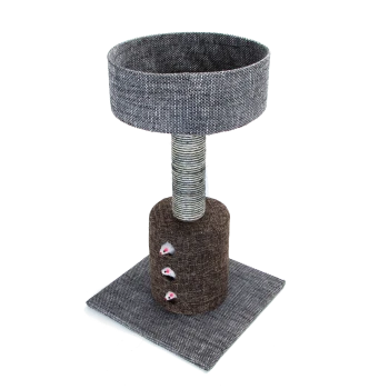 Katzenbaum mit einer runden Oberseite, einer strukturierten braunen Basis und drei plüschigen Spielmäusen, die an der Seite befestigt sind, entworfen für das Spielen und Ausruhen von Haustieren.