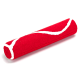 Rotes Hundespielzeug in Form eines Fleischknochens mit weißen Nähten, auf einem weißen Hintergrund liegend.