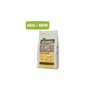 Worek karmy dla kotów Wilderness Kitten Pure Chicken, 2,5 kg, z dwoma kociętami na przodzie, z etykietą "NEU - NOWY" na górze.