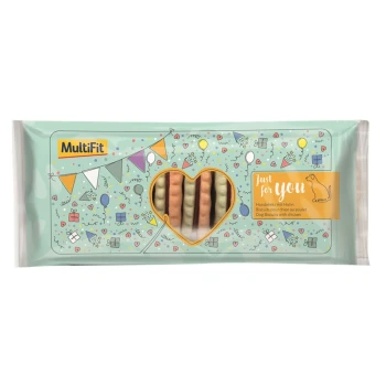 Pack of MultiFit dog biscuits with chicken, featuring colorful treats in a heart-shaped window, decorated with festive patterns.