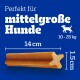 Hundekekse für mittelgroße Hunde, 14 cm lang und 1,5 cm dick, geeignet für Hunde von 10-25 kg, auf blauem Hintergrund.