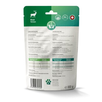Rückseite einer grünen Tierfutterverpackung mit der Aufschrift 'Hirsch Venison', Nährwerttabelle, Barcode und 'e 100 g'.