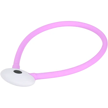 Un collier en silicone rose pour animaux de compagnie avec un fermoir circulaire blanc présentant un bouton d'alimentation au centre.