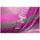 Nahaufnahme eines rosa Haustiergeschirrs mit einer silbernen Schnalle mit der Aufschrift "EQUINATE," mit einem Netzdesign und gestreiftem Muster.