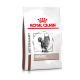 Royal Canin Veterinary Hepatic Katzenfutterbeutel mit einer Illustration einer grauen getigerten Katze, mit dem prominent angezeigten "ROYAL CANIN"-Logo.
