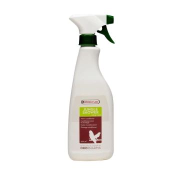 Eine weiße Sprühflasche mit der Aufschrift "Jungle Shower" mit Aloe Vera, entworfen zur Federpflege, entwickelt von Oropharma, 500 ml.