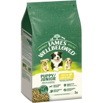 James Wellbeloved Puppy Junior Hundefutterbeutel, reich an Lamm & Reis, hypoallergen, 2 kg, mit Bildern von drei Welpen.