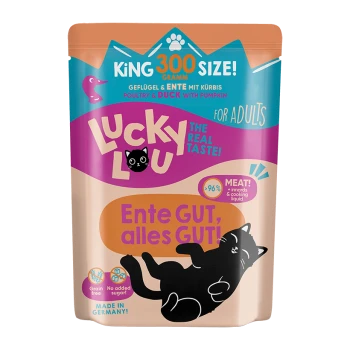Beutel Lucky Lou Katzenfutter mit Geflügel und Ente mit Kürbis, beschriftet mit "Für Erwachsene," mit einer verspielten Grafik einer schwarzen Katze.