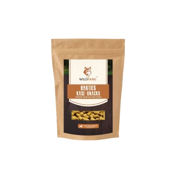 Braune Verpackung für Wildfang Harties Käse-Snacks, mit einem Wolf-Logo und dem Text 'Käse-Snacks für Hunde.'