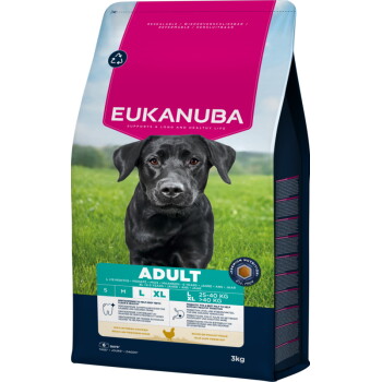 Sac de nourriture pour chiens Eukanuba Adult 3 kg avec bandeau rose, photo d'un chien noir, textes bien visibles « EUKANUBA » et « ADULT ».