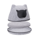 Grau gefilztes Katzenbett mit einem Katzenohrdesign, das ein abnehmbares Kissen und einen runden Eingang hat.