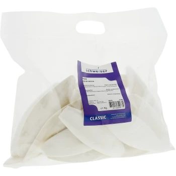 Un sac transparent contenant plusieurs os de seiche blancs, étiqueté 'Schweizer' avec du texte indiquant 'Sepia' et '1 Kg.'