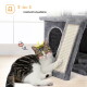 Katze spielt auf einem grauen Kratzbaum mit Sisal-Kratzpfosten, Text "Natural", "100% Premium Natural Sisal" und "Soft Plush Fabric".