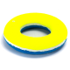 Helles gelbes und blaues Hundespielzeug in runder Form, aus weichem Filzmaterial, entworfen für das Spielen und Apportieren von Haustieren.