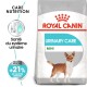 Sac de nourriture pour chiens Royal Canin Urinary Care Mini avec une illustration d'un petit chien, avec un texte mettant en avant les bienfaits pour la santé urinaire et des résultats prouvés.