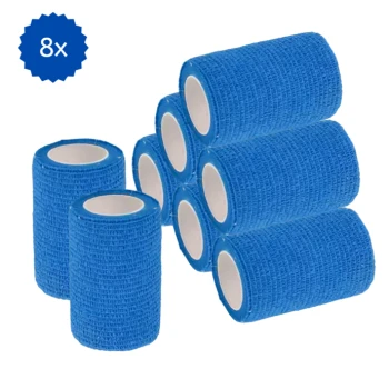 Acht Rollen blauer selbstklebender Verbandwickel, die in einer pyramidenförmigen Anordnung gestapelt sind, ideal für die Pflege von Haustieren und Erste Hilfe.