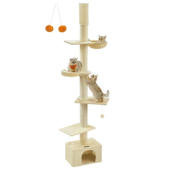 Ein hoher, beiger Katzenbaum mit drei Plattformen, auf dem drei Katzen zu sehen sind: eine liegt oben, eine spielt mit einem Spielzeug und eine klettert.