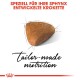 Bild von speziell entwickelten Katzenkibble für Sphynx-Katzen, mit dem Text "SPEZIELL FÜR IHRE SPHYNX ENTWICKELTE KROKETTE" und "maßgeschneiderte Ernährung."