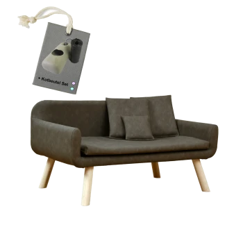 Ein modernes, dunkelbraunes Haustiersofa mit Holzbeinen und drei Kissen, begleitet von einem Etikett, das ein Set mit Hundekotbeuteln zeigt.