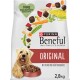 Purina Beneful Original 2,8 kg Hundefutterbeutel mit fröhlichem Hund, Futterschale und Gemüse; Aufschrift „Mit Rind und Gartengemüse“.