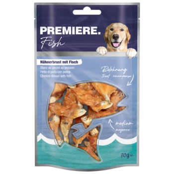 Eine Haustierleckerei-Verpackung mit der Aufschrift "Premiere. Fisch" mit Hähnchenbrust und Fisch. Der transparente Abschnitt zeigt mittelgroße Fischleckereien im Inneren.