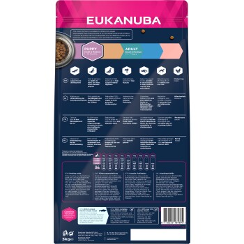 Eukanuba-Hundefutterbeutel mit Nährwertinformationen für Welpen und Erwachsene, der Zutaten wie Lachs, Süßkartoffel und Calcium hervorhebt.