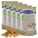 Verpackung von Lyra Pet Hundeleckerlis mit drei Hunden auf der Vorderseite und mehreren Kauspielzeugen davor, mit der Aufschrift "Lyra Nature Power."