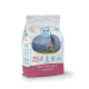 Tüte Swiss Natural Hundefutter für Erwachsene, 72 % Huhn, Foto einer Person mit Hund und Bergen; Slogan ‚Riech es. Probier es. Lieb es!‘